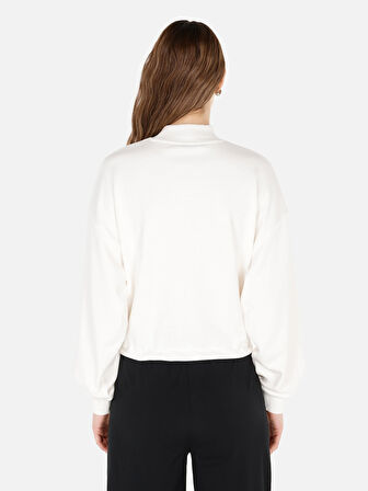 Beyaz Kadın Tshirt U.kol