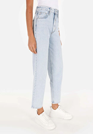 884 Lauren Straight Fit   Kadın Denim Jean Pantolon