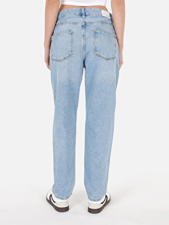 893 Julıa Boyfriend Fit   Kadın Mavi Jean Pantolon Cl1070689