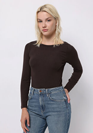 Slim Fit Kayık Yaka Düz Kadın Kahverengi Uzun Kol Tişört