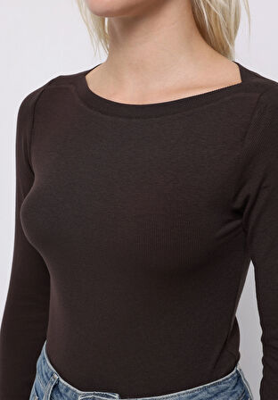 Slim Fit Kayık Yaka Düz Kadın Kahverengi Uzun Kol Tişört