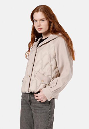 Regular Fit Kapüşonlu    Kadın Bej Mont