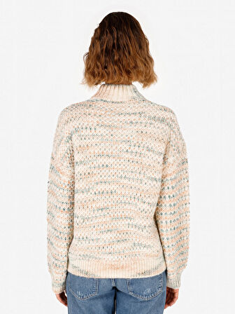 Çok Renkli Kadın Kazak