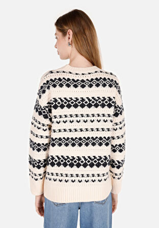 Regular Fit Yuvarlak Yaka  Kadın Ekru Kazak