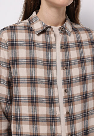 Regular Fit Shirt Neck Ekoseli Kadın Bej Uzun Kol Gömlek