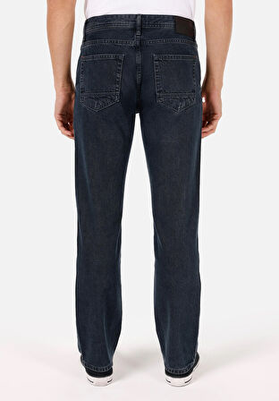 Regular Fit   Erkek Denim Jean Pantolon