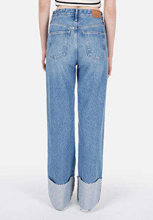 Straight Fit Yüksel Bel Düz Paça Kadın Denim Jean Pantolon