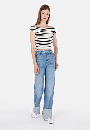 Straight Fit Yüksel Bel Düz Paça Kadın Denim Jean Pantolon