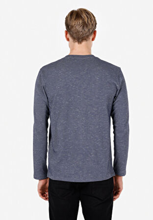 Regular Fit Yuvarlak Yaka Düz Erkek Lacivert Uzun Kol Tişört Cl1072078
