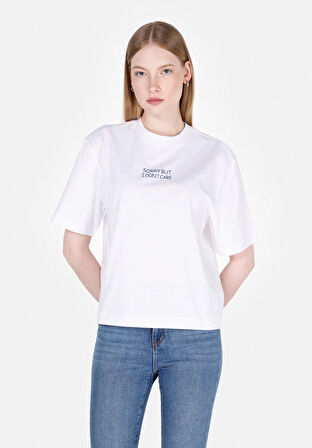 Regular Fit Yuvarlak Yaka Baskılı Kadın Beyaz Kısa Kol Tişört Cl1072191
