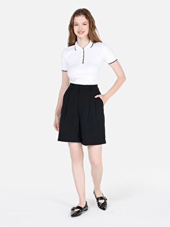 Dar Kesim Polo Yaka Fitilli Çizgili Beyaz Kadın Kısa Kol Tişört