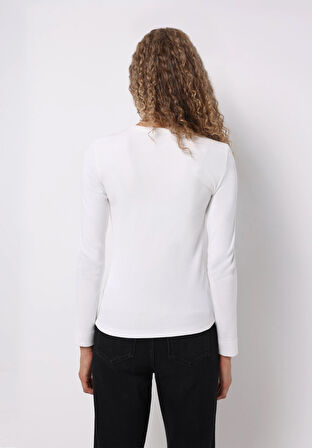 Slim Fit Yuvarlak Yaka Düz Kadın Beyaz Uzun Kol Tişört