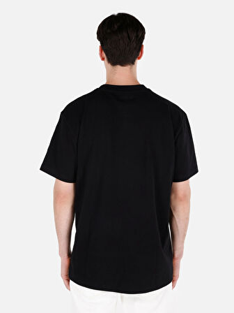Baskılı Normal Kesim Bisiklet Yaka Siyah Erkek Kısa Kol Tişört