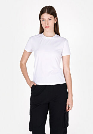 Slim Fit Yuvarlak Yaka Baskılı Kadın Beyaz Kısa Kol Tişört Cl1073294