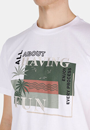 Regular Fit Yuvarlak Yaka Düz Erkek Beyaz Kısa Kol Tişört