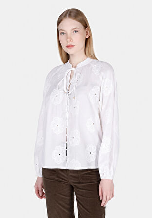 Regular Fit Hakim Yaka Düz Kadın Beyaz Uzun Kol Gömlek Cl1073349