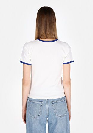 Slim Fit Yuvarlak Yaka Baskılı Kadın Beyaz Kısa Kol Tişört Cl1073471