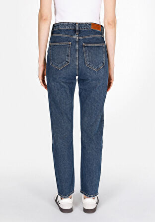 703 Carla Slim Fit Orta Bel Düz Paça Kadın Mavi Jean Pantolon Cl1073493