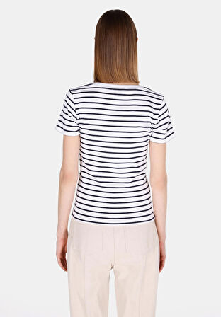 Slim Fit Kare Yaka Çizgili Kadın Beyaz Kısa Kol Tişört Cl1073529