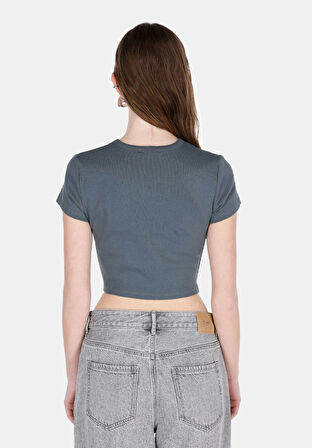 Slim Fit   Kadın Antrasit Kısa Kol Tişört