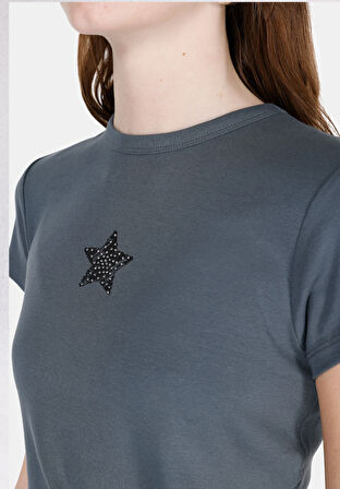 Slim Fit   Kadın Antrasit Kısa Kol Tişört