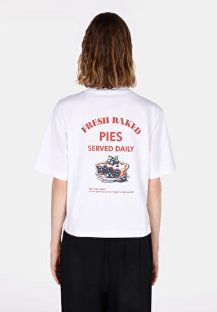 Regular Fit Yuvarlak Yaka Baskılı Kadın Beyaz Kısa Kol Tişört Cl1073543