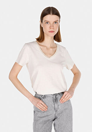 Regular Fit V Yaka Düz Kadın Bej Kısa Kol Tişört Cl1073550