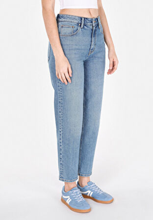 Straight Fit   Kadın İndigo Jean Pantolon