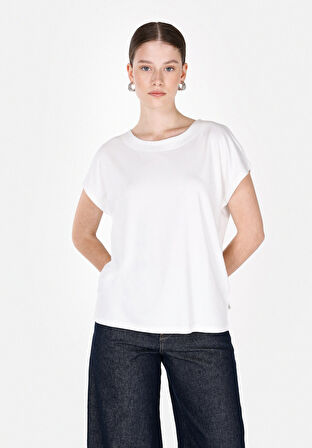 Regular Fit Yuvarlak Yaka Düz Kadın Beyaz Kısa Kol Tişört Cl1073833