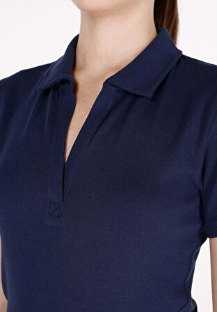 Slim Fit Polo Yaka Düz Kadın Lacivert Kısa Kol Tişört Cl1073834