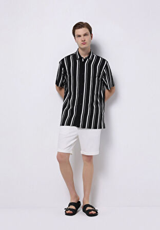 Regular Fit Shirt Neck Çizgili Erkek Siyah Kısa Kol Gömlek