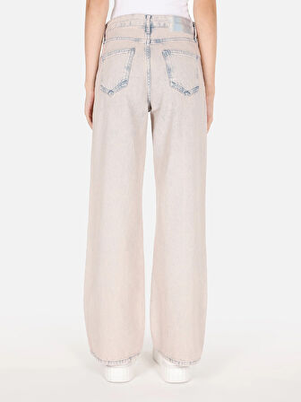 Regular Fit   Kadın Pembe Jean Pantolon