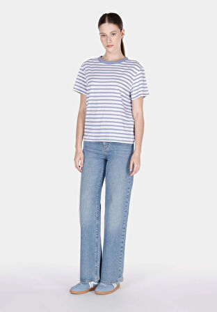 Regular Fit Yuvarlak Yaka Çizgili Kadın Mavi Kısa Kol Tişört Cl1073916