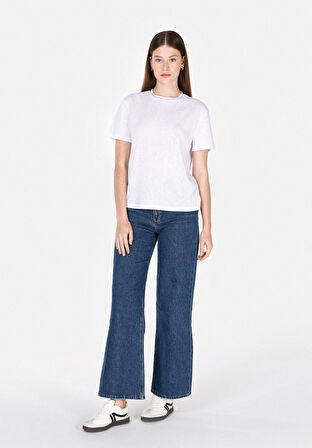 Regular Fit Yuvarlak Yaka Düz Kadın Beyaz Kısa Kol Tişört Cl1073957
