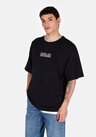 Oversize Fit Yuvarlak Yaka Düz Erkek Siyah Kısa Kol Tişört