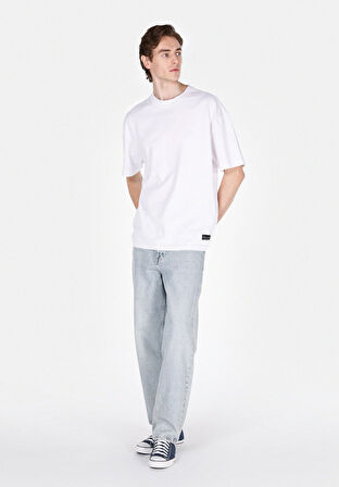 Oversize Fit Yuvarlak Yaka Düz Erkek Beyaz Kısa Kol Tişört Cl1073990