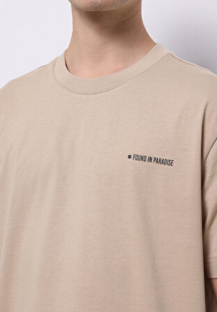 Comfort Fit Yuvarlak Yaka Düz Erkek Bej Kısa Kol Tişört