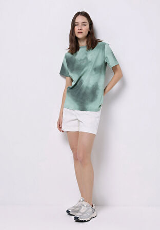 Regular Fit Yuvarlak Yaka Baskılı Kadın Çok Renkli Kısa Kol Tişört