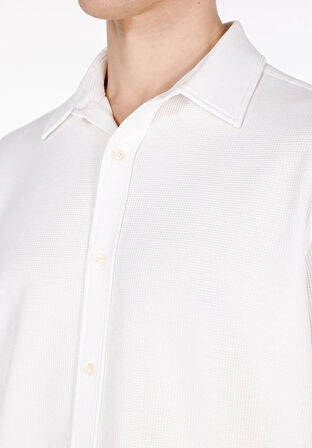 Regular Fit Shirt Neck Jakarlı Erkek Beyaz Kısa Kol Gömlek