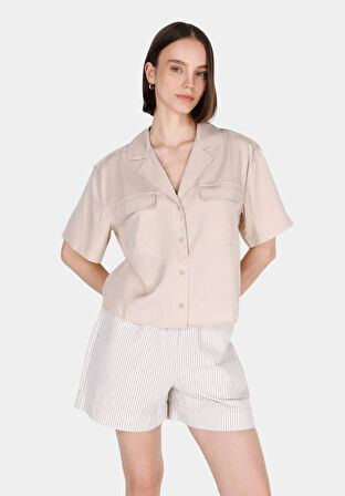 Regular Fit Shirt Neck Düz Kadın Bej Kısa Kol Gömlek