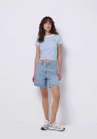 Slim Fit Yuvarlak Yaka Çizgili Kadın Mavi Kısa Kol Tişört