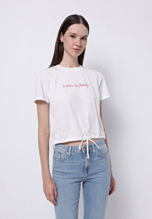 Regular Fit   Kadın Beyaz Kısa Kol Tişört