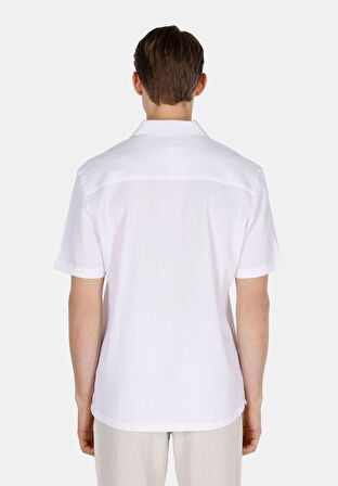 Regular Fit Shirt Neck Jakarlı Erkek Beyaz Kısa Kol Gömlek