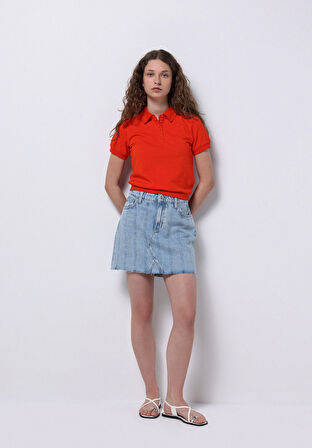 Slim Fit Polo Yaka Düz Kadın Kirmizi Kısa Kol Tişört