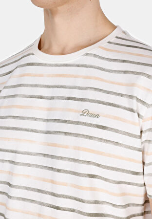 Regular Fit Yuvarlak Yaka Çizgili Erkek Beyaz Kısa Kol Tişört