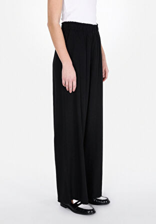 Regular Fit Yüksel Bel Geniş Paça Kadın Siyah  Pantolon