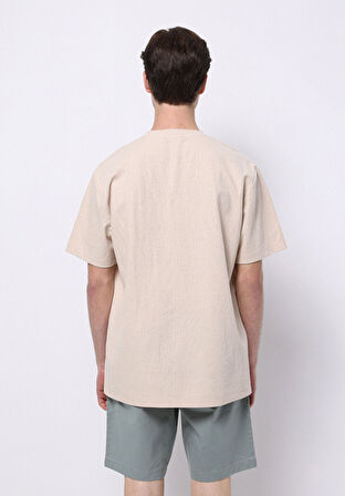 Comfort Fit Yuvarlak Yaka Jakarlı Erkek Bej Kısa Kol Tişört