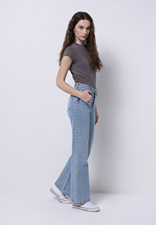 Regular Fit Yüksel Bel Geniş Paça Kadın İndigo Jean Pantolon