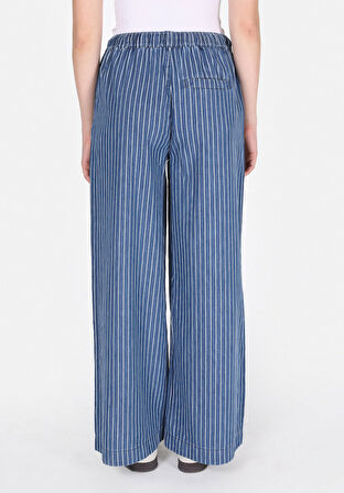 Loose Fit Orta Bel Düz Paça Kadın Mavi Jean Pantolon