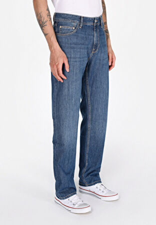 Regular Fit   Erkek Denim Jean Pantolon